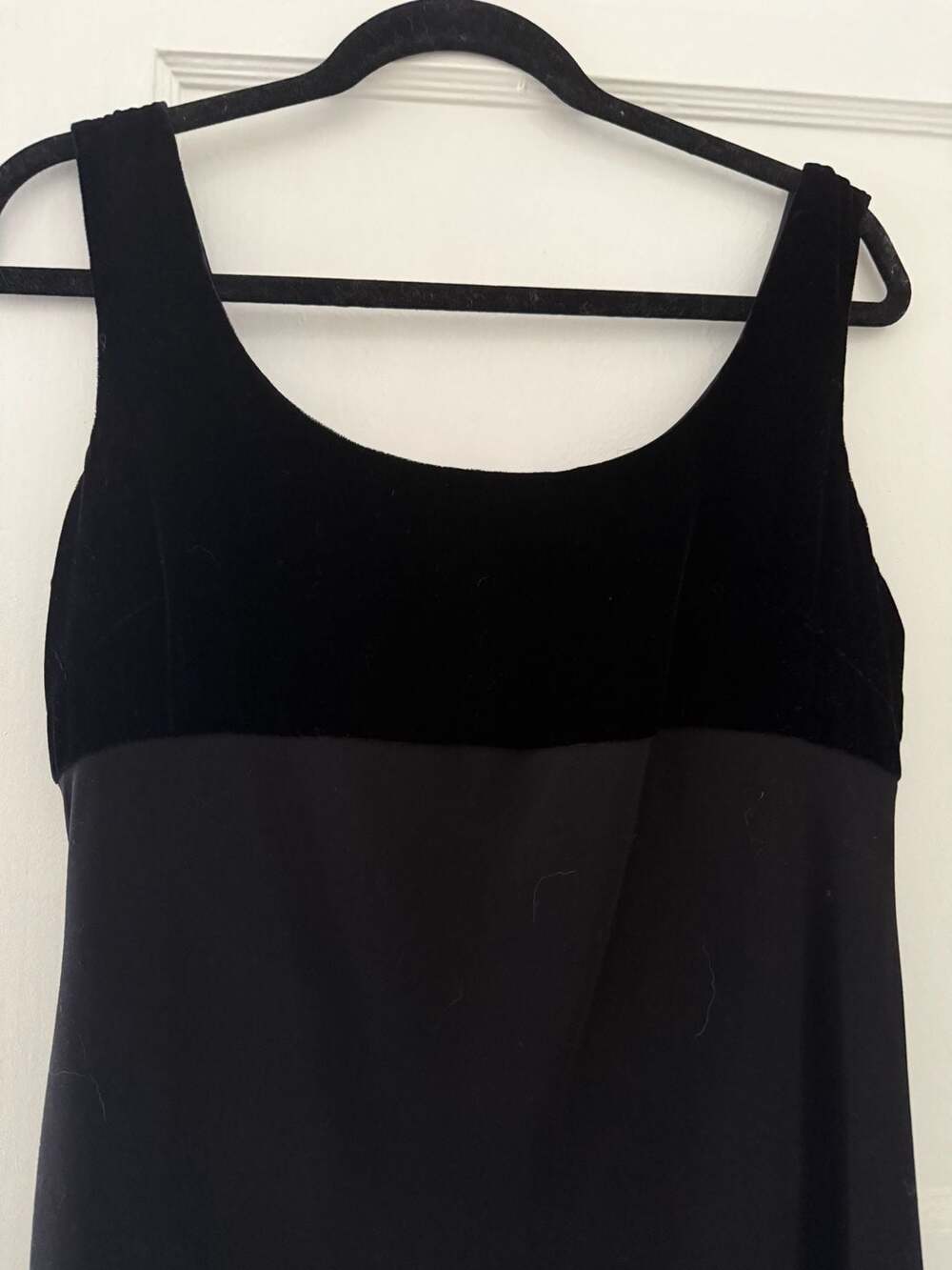 Lauren Ralph Lauren Black Velvet Bodice Sleeveless Evening Gown Size 8